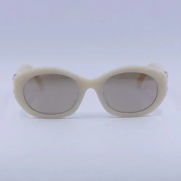 New! Givenchy Chic Cream Sunglasses, GV40091F 25G, Authentic - Picture 5 of 8